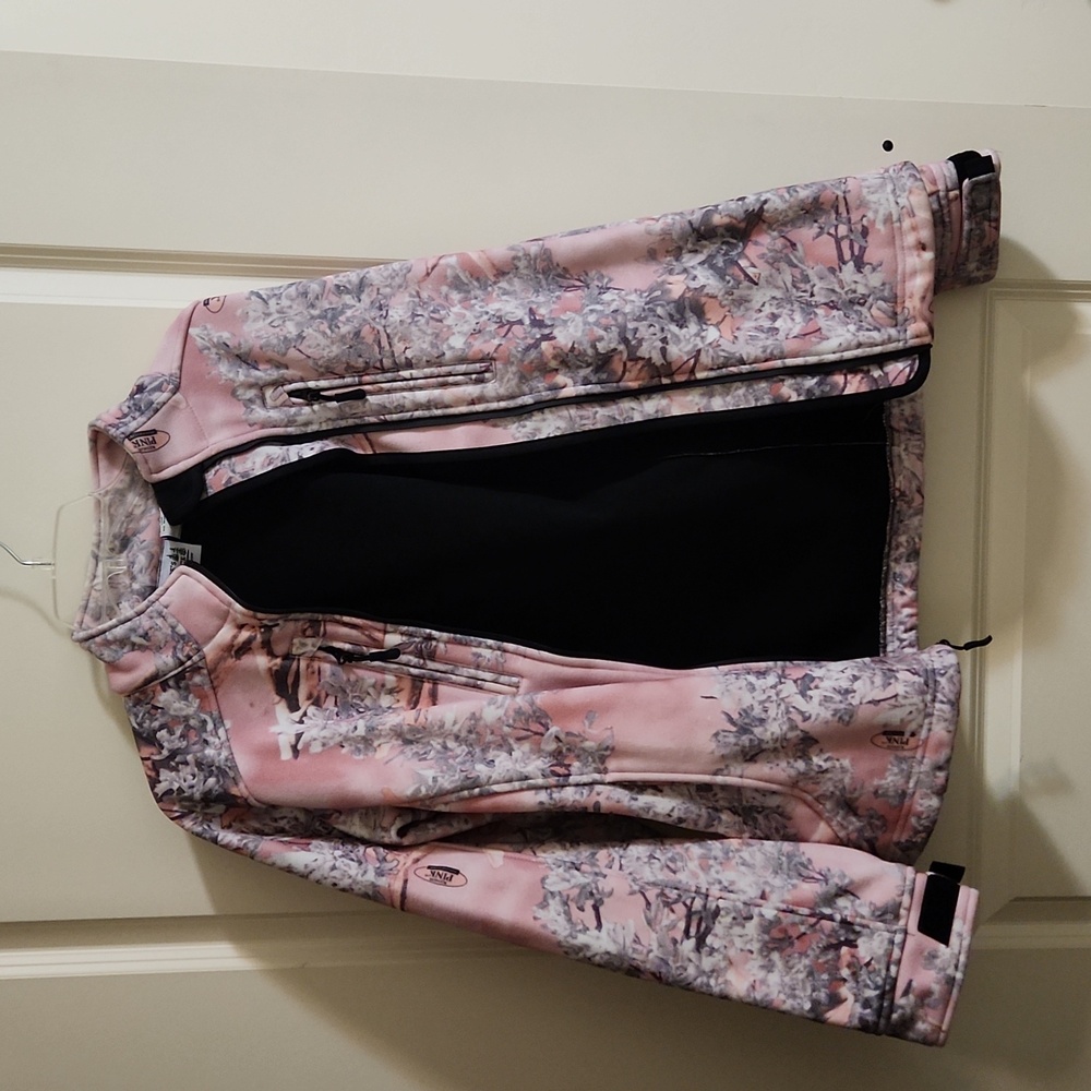 Kings camo jacket
